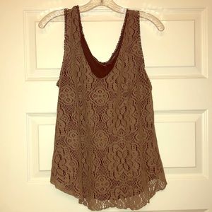 Crocheted tank beige with black layer under.